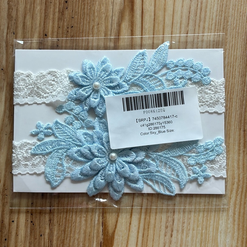 NWT Blue wedding leg garter